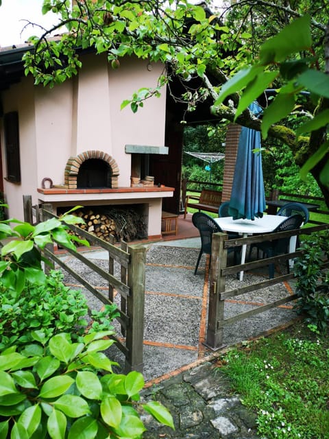 I Tre Abeti - Holiday House Bed and Breakfast in Province of Massa and Carrara