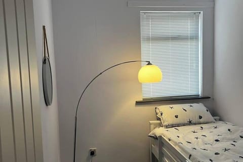 4-Bed House - Sea View Garden Parking Wifi House in Portstewart