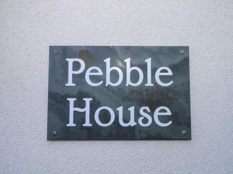 Pebble House House in Worthing