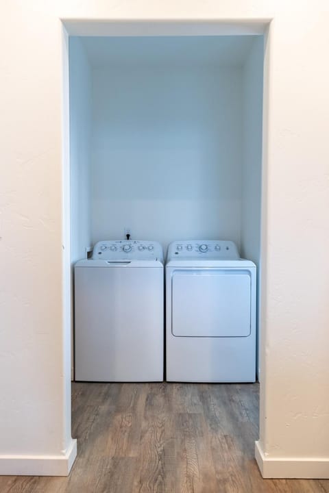 laundry, washing machine, dryer