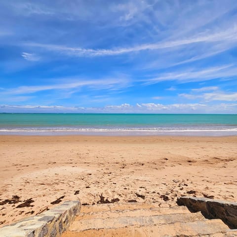 Property building, Nearby landmark, Day, Natural landscape, Beach, Sea view