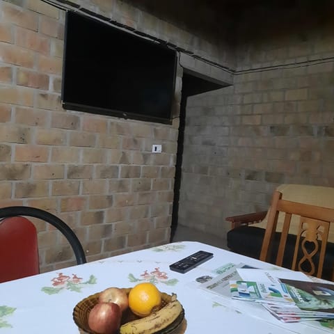 TV and multimedia, Dining area