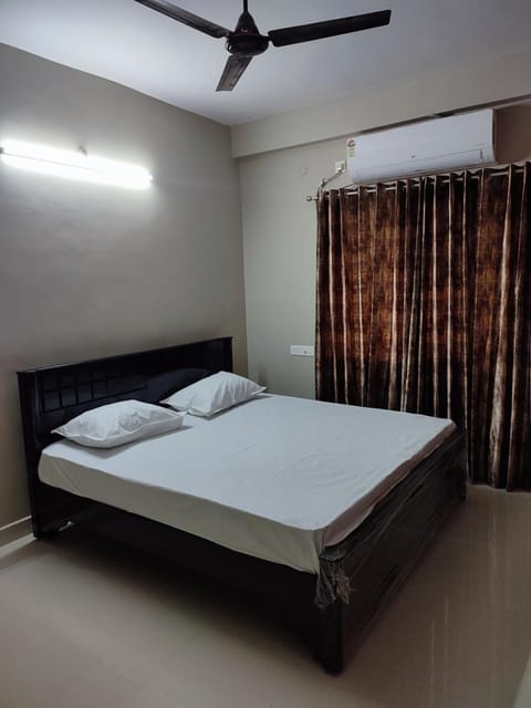 Rahul's Castle Guest House Condo in Visakhapatnam