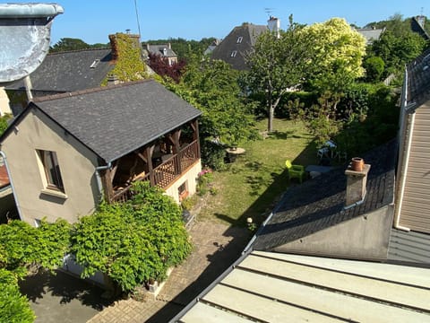 Property building, Garden, Garden view