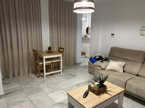 Apartamento Arellano Apartment in Carmona