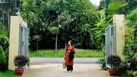 Off site, Natural landscape, Garden view