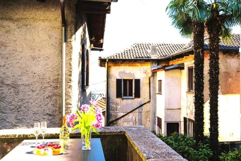 Rustico in pietra House in Ascona