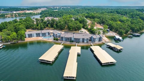 Tommy's Place with 27 Boat Slip and Lift House in Osage Beach