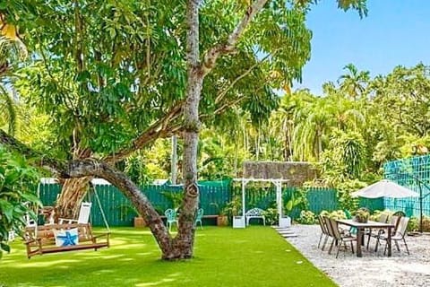 Coconut Grove, Miami FL Casa in Coconut Grove