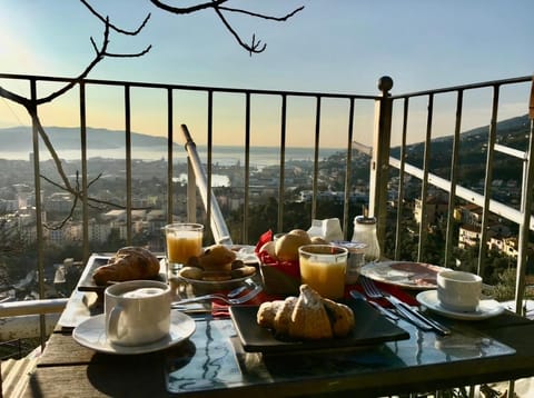 Breakfast