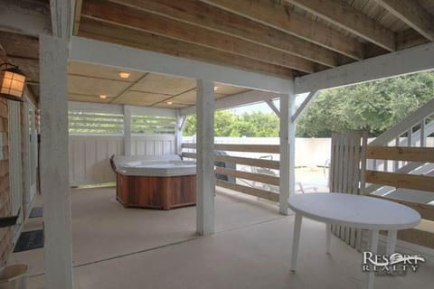 5434 - Live Oaks Cottage by Resort Realty House in Nags Head