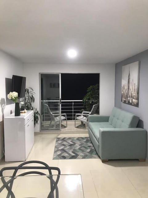 Apartamento cerca estacion de lagos Condo in Floridablanca