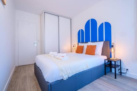 Blue Paradise Apartment in Reims