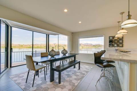 View (from property/room), Dining area, River view