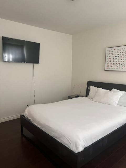 Gorgeous 2bed in Century City Condo in Westwood