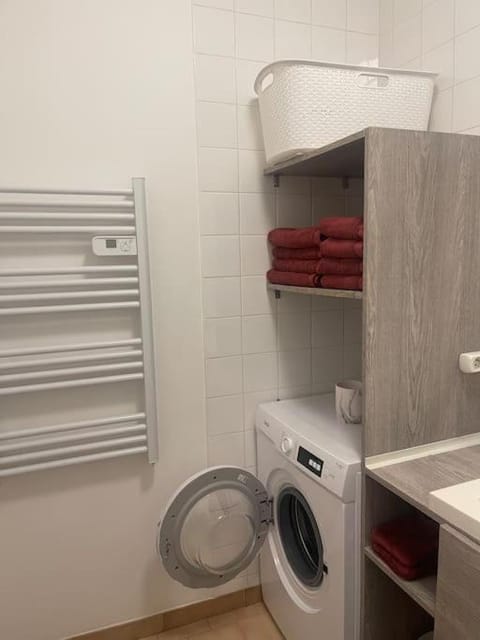 Appartement à 100 m de la gare Apartment in Provence-Alpes-Côte d'Azur