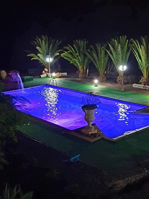 Villa im Kolonialstil mit Pool auf einer weitläufigen Finca mit herrlichem Ausblick Haus in Comarca Norte