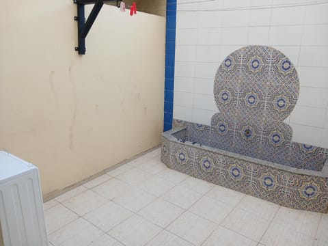 Chambre Royale Avec toilette Interne Hostel in Casablanca