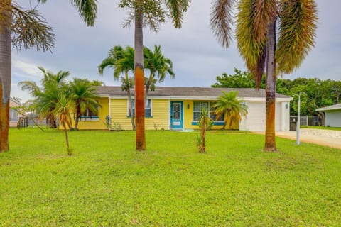 Port St Lucie Vacation Rental 9 Mi to Beach House in Port Saint Lucie