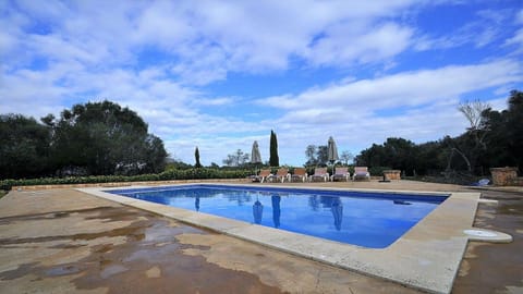 Geräumiges Landhaus in idyllischer Lage mit Pool House in Pla de Mallorca