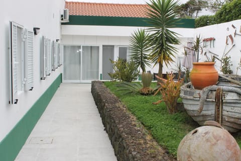 Quinta de Santa Bárbara Casas Turisticas Maison de campagne in Azores District