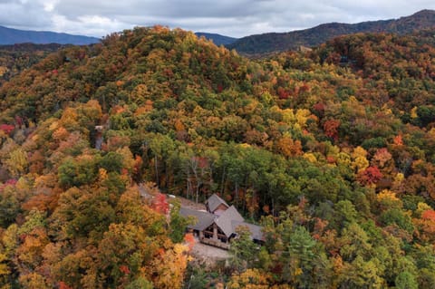 Luxury Hickory Homestead home House in Sevier County