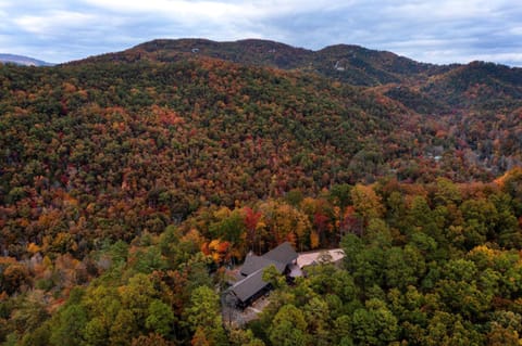 Luxury Hickory Homestead home House in Sevier County