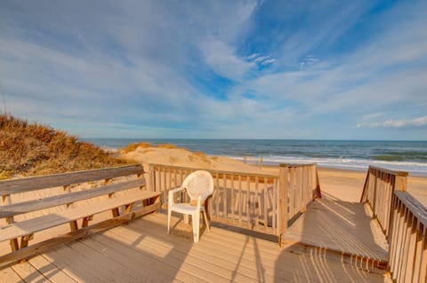 5704 - Shontee's Summer Place by Resort Realty Casa in Nags Head