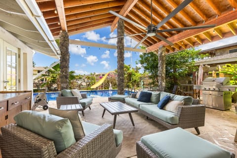 Tranquil Marina Front Pool House Resort Haus in Hawaii Kai
