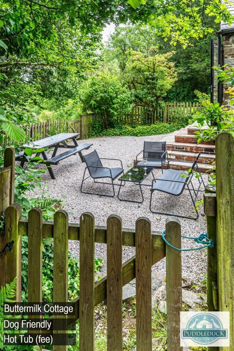 BBQ facilities, Balcony/Terrace