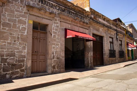 Property building, Facade/entrance