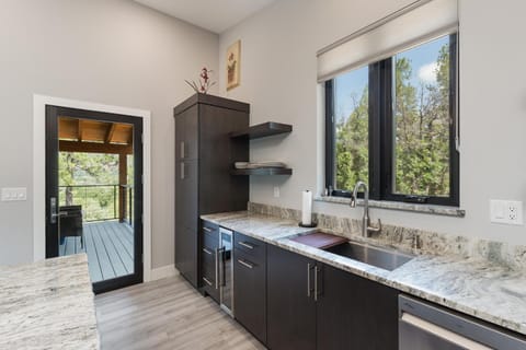 565 County Road 253 Apartment in La Plata County