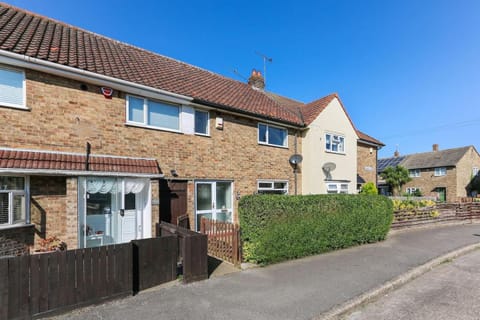 Property building, Garden, Street view