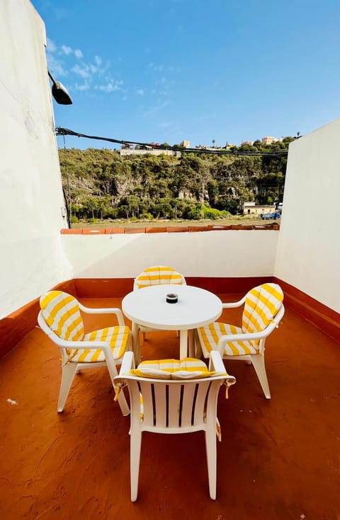 Natural landscape, View (from property/room), Balcony/Terrace, Mountain view