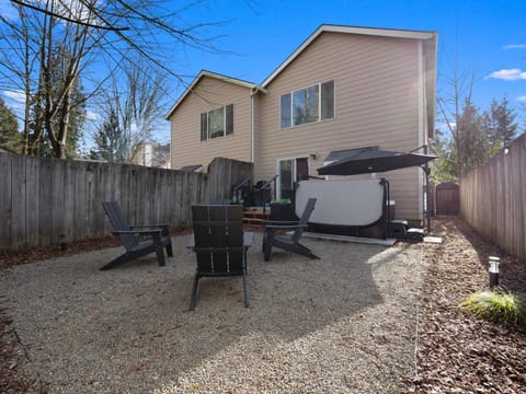 Twinberry Retreat - Meredith Lodging House in Welches