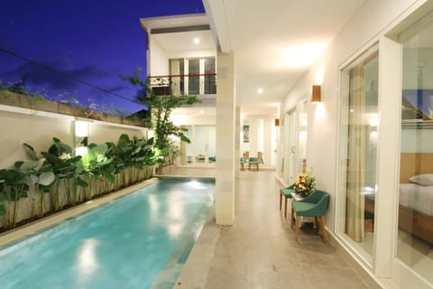 Apple Suite Bed and Breakfast in North Kuta