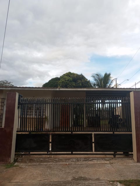 Hostal EL VALLE Bed and Breakfast in Chiriquí Province