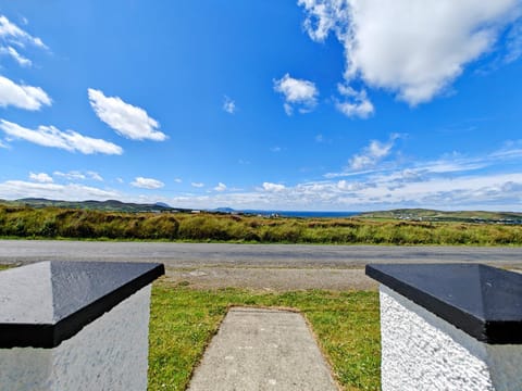 Spring, Day, Natural landscape, Mountain view, Sea view