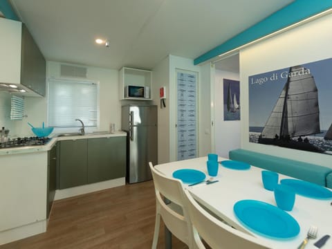 Holiday Home Garda Blue by Interhome House in Sirmione