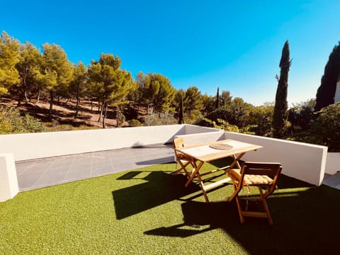 View (from property/room), Balcony/Terrace
