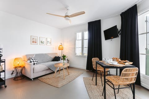 Le Phare, Studio vue mer Condo in Rivedoux-Plage