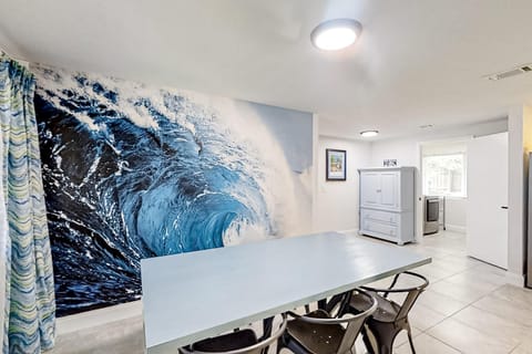 Blue Wave Cottage House in Jacksonville Beach