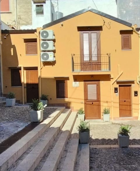 Loft Pozzillo House in Palermo