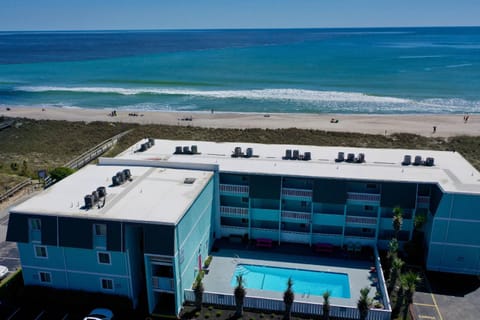 Beachfront Bliss Maison in Carolina Beach
