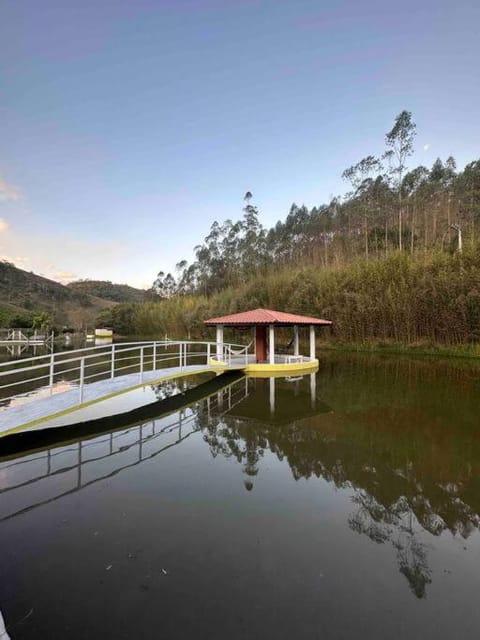 Day, Natural landscape, Lake view, Mountain view