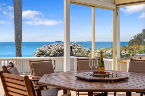 Charlesworth Bay Beach House House in Coffs Harbour