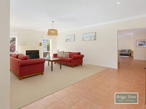 BLAIRGOWRIE TOPAZ..Great for large families. House in Melbourne