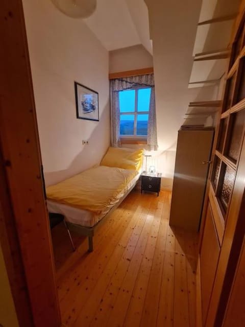 Uriges Landgasthaus in Modriach Apartment in Carinthia, Austria