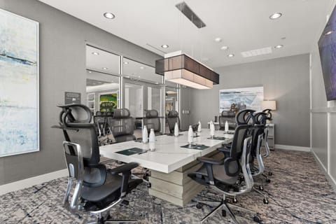 Meeting/conference room