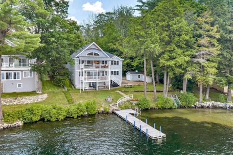 Garden, Lake view